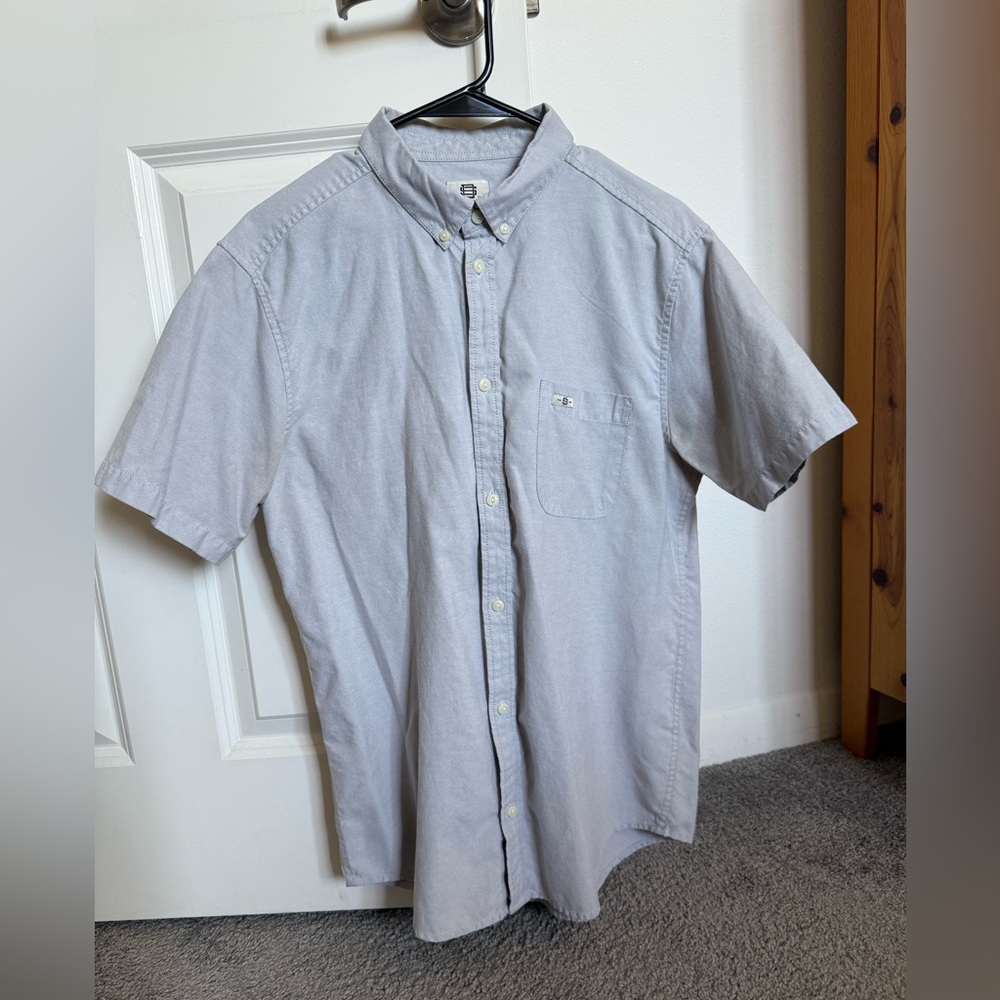 Stylish Light Gray Men's Button Down Shirt